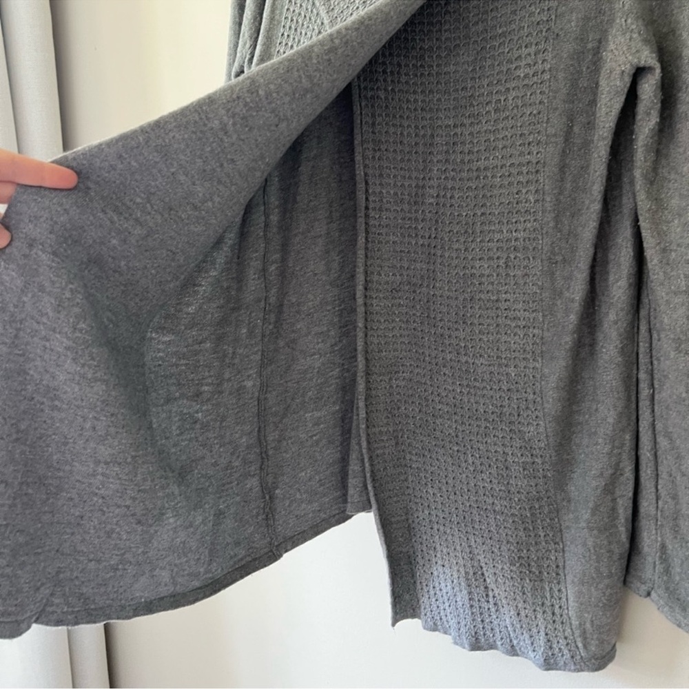 Soft Surroundings Miranda Gray Knit Wrap Cardigan Cowl Neck Size S - Picture 4 of 10